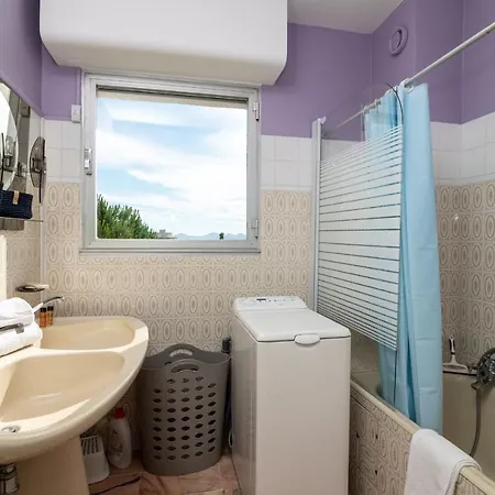Grand T3 Juan Les Pins, 2 Balcons, Proche Plage Апартаменты