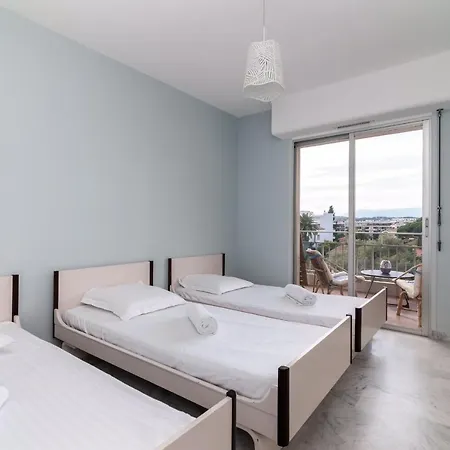 Grand T3 Juan Les Pins, 2 Balcons, Proche Plage * Антиб