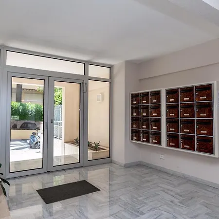 Апартаменты Grand T3 Juan Les Pins, 2 Balcons, Proche Plage Антиб